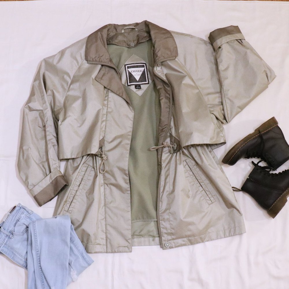 Vintage Chiango Coat, Adjustable Waistband and Removable Inner Lining